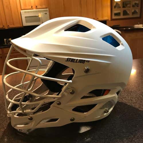 Matte White STX Stallion 650