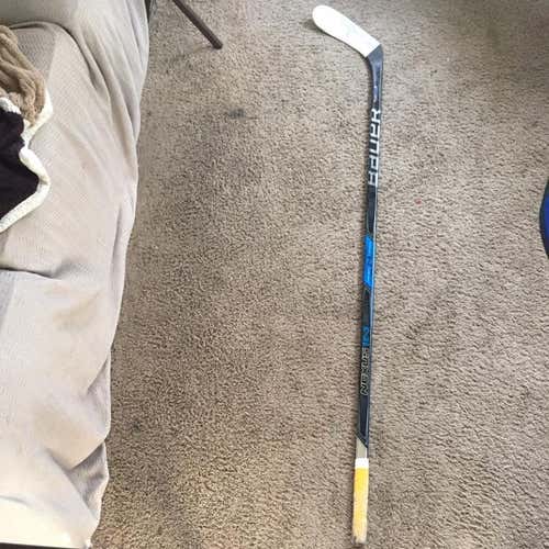 Bauer 1N LH Grip 77 Flex P28 Curve
