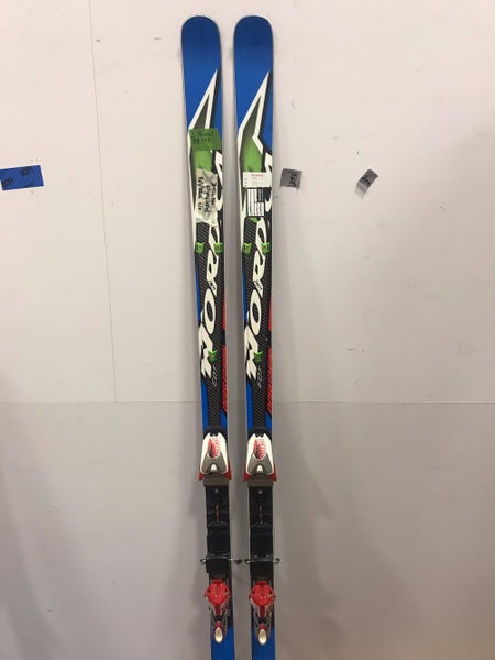 Mens Nordica Super G Skis, skied 6 times with Marker 30 Bindings