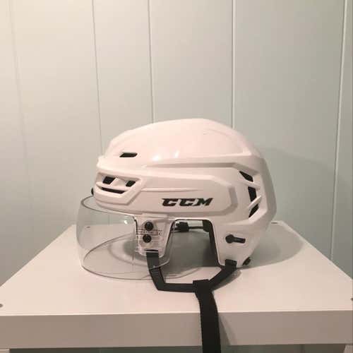 CCM Resistance White Without Visor No Scratches
