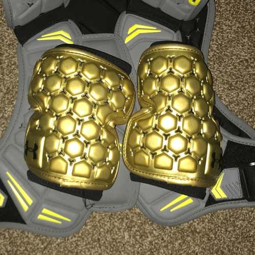 Noter Dame Under Armour VFT Elbow Pads