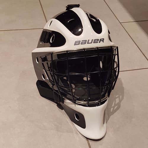 Bauer NME 8 goalie mask - Fit 2 (Senior Medium)