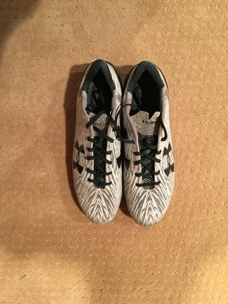 Loyola Greyhounds Under Armour Spotlight cleats - size 11