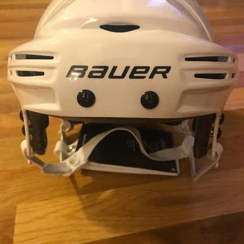 Brand New Pro Stock New York Rangers White Bauer 7500 Helmet Medium
