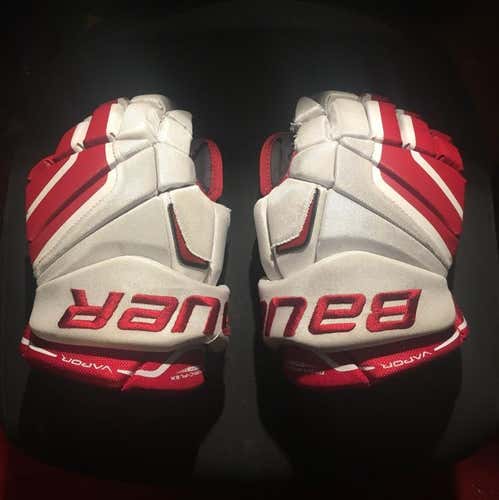 Bauer Vapor X80 Gloves
