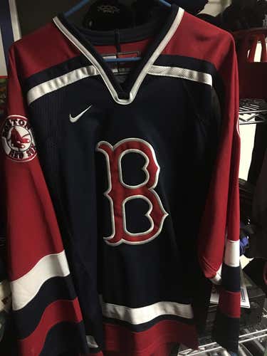 Boston Red Sox Nike Hockey Jersey Medium