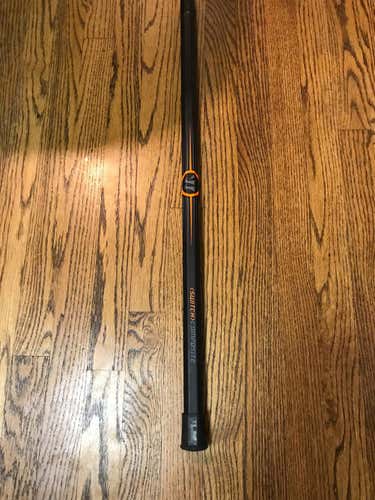 Warrior Switch Composite Lacrosse Shaft