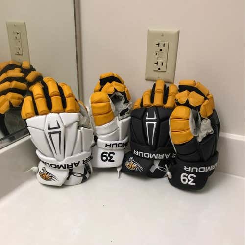 Team Issued Towson Gloves