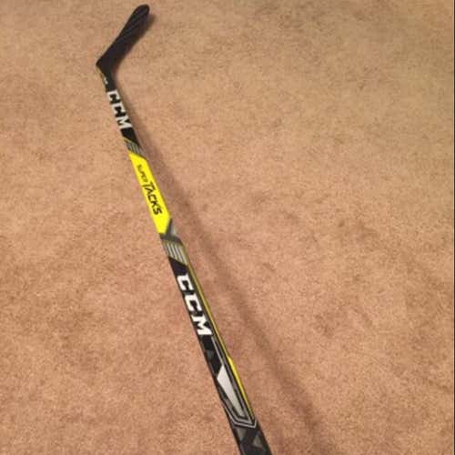 CCM Super Tacks