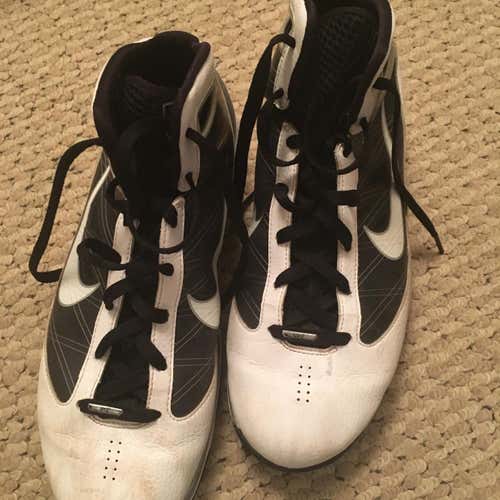 Nike hyperize size 11
