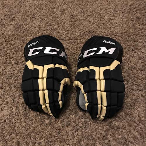 14” Senior CCM Pro Hockey Gloves