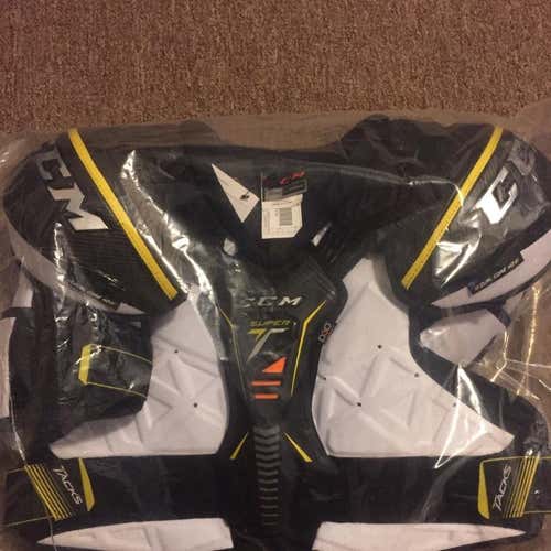 CCM Super Tacks Sr. Hockey Shoulder Pads