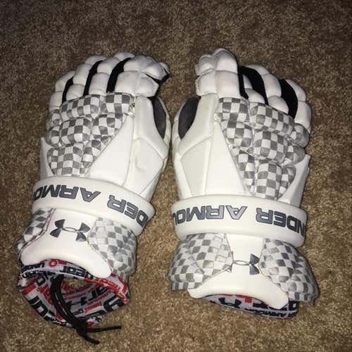 New Under Armour Gloves