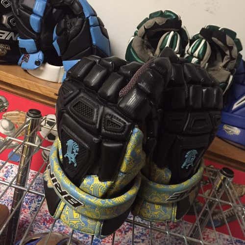 Wild Brine King 3 Gloves