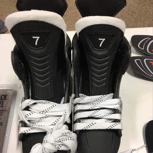 Pro Stock CCM FT1 Skates Brand New With Step Steel