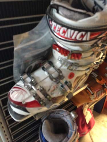 New Tecnica Dragon 100 Womens Ski Boots