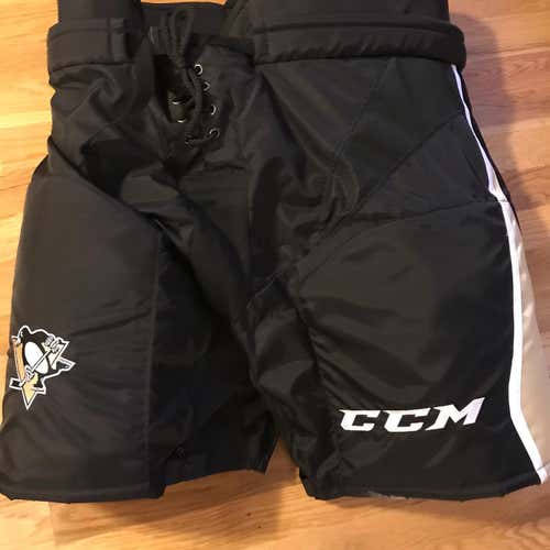 Brand New CCM HP35 XL Pro Stock Pittsburgh Pens Hockey Pants.
