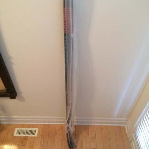 New Warrior Covert Super Dolomite (QRL Guts) RH W28 75 Flex Grip Stick