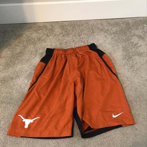 Never Worn Medium Nike Longhorn Shorts