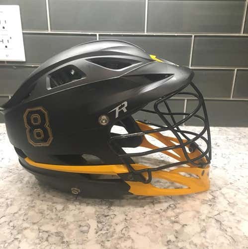 Black And Yellow Cascade R Helmet