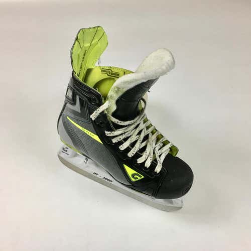 Graf Ultra G8035 Hockey Skates Size 6W