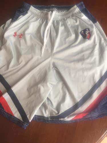 Lax shorts with pockets