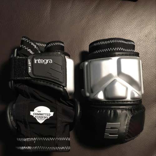 Epoch Integra Arm Pads Never Worn