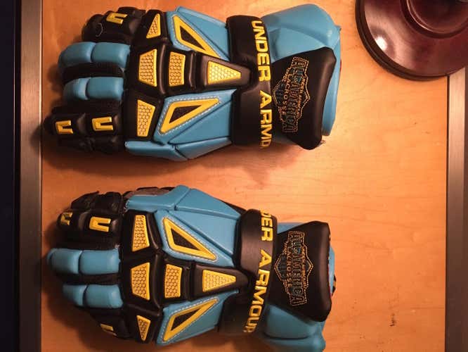 2013 Under Amour All-American Gloves (Game Worn)