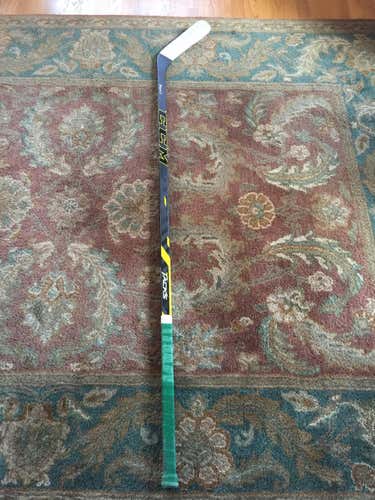 Ccm tacks stick