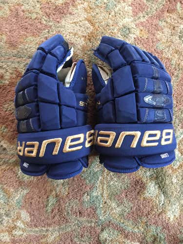 Bauer nexus 1N hockey gloves