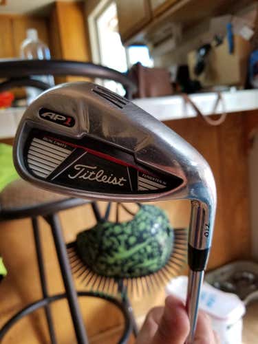 Titlest ap1 710 irons 4-w
