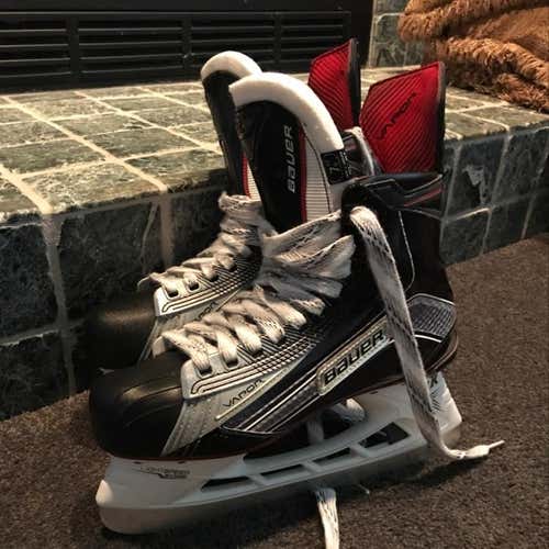 Brand New Bauer Vapor 1x Skates Size 7.5 EE