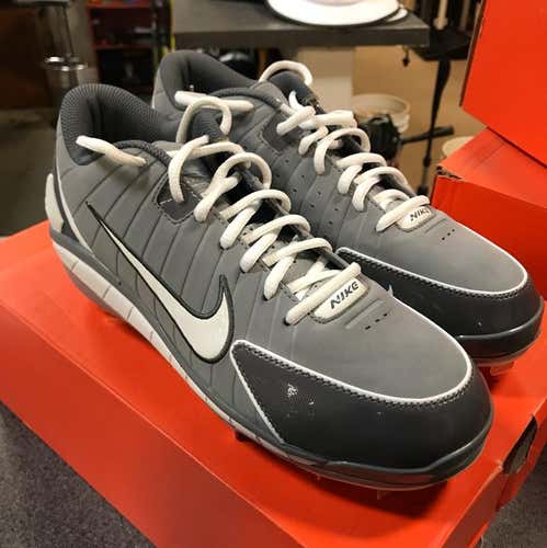 Gray Air Huarache 2k4 Low Size 9.5