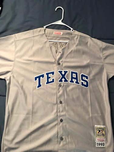 Mitchell and Ness MLB Nolan Ryan Texas Rangers Throwback Jersey