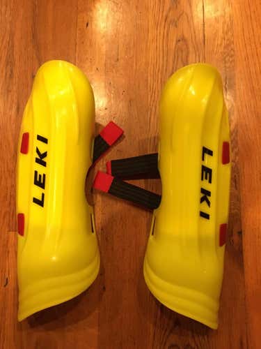 Leki World Cup Shinguard Protection