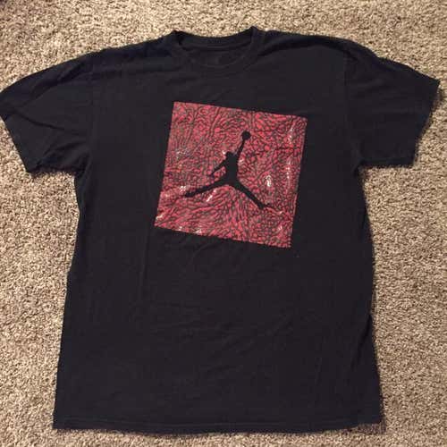 XL Jordan Shirt