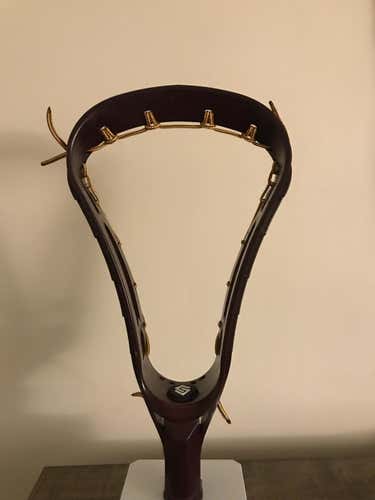 Lacrosse head