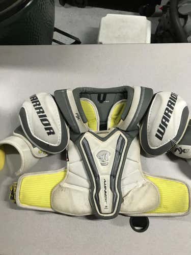 Warrior Dynasty sr. Small shoulder pads