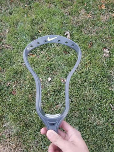 Slightly Used Nike Lakota U (Gray)