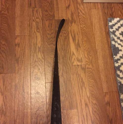 CCM Pro Stock Toe Curve 85 Flex Trigger Left Handed