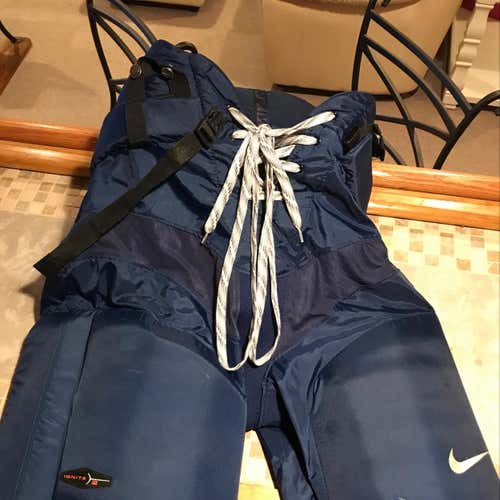 Nike Bauer Ignite 2