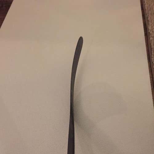 CCM Ribcor Reckoner Pro Stock Hockey Stick H11/P92 Left