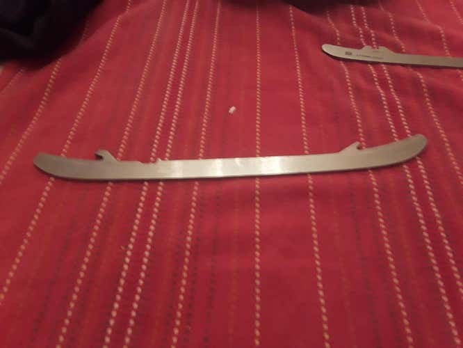 Skate blade LS3 size 288