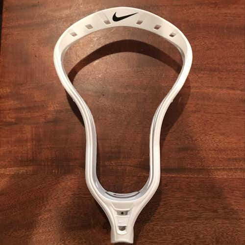 Nike Lakota U