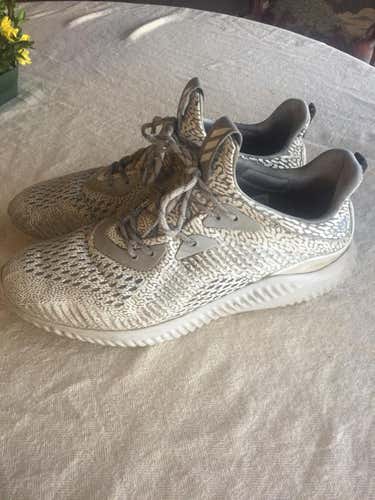 Adidas Alpha Bounce.  Size 12