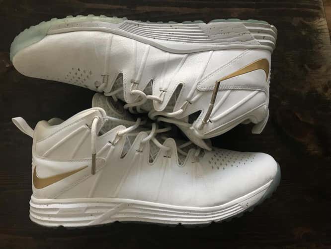 Worn twice Nike Huarache IV Trophy Pack