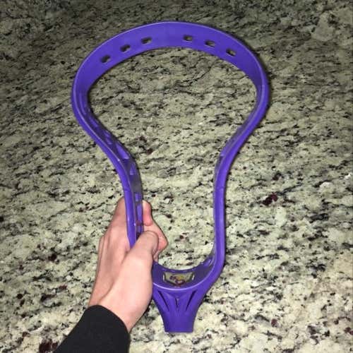 Thompson i6 Unstrung