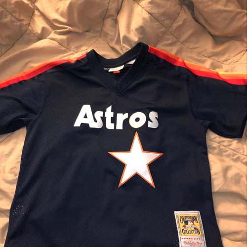 Craig Biggio Astro’s Jersey Medium