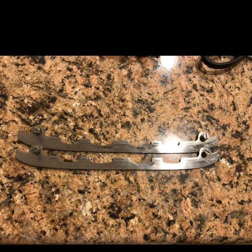 271 CCM/Reebok Replacement Steel