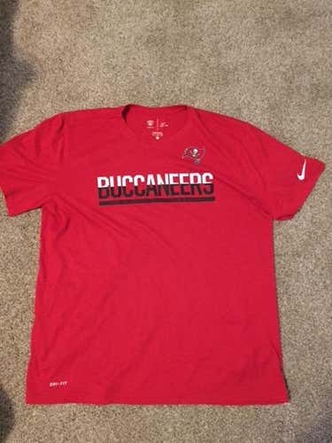 NIKE Tampa Bay Buccaneers Dryfit Shirt